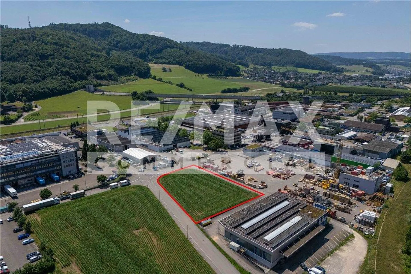 Attraktives Gewerbeland in Sissach - Foto 2 von 7