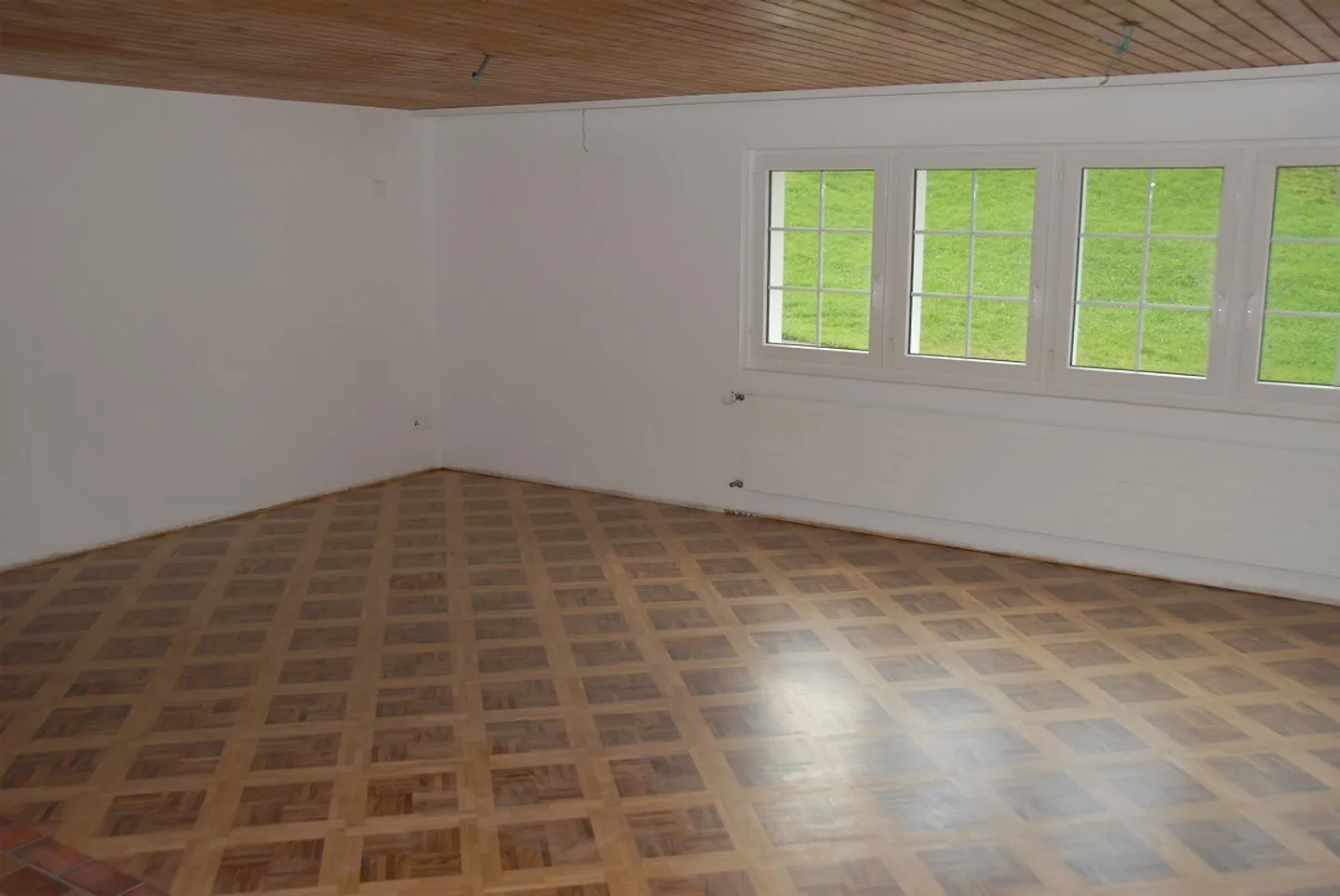 Section de maison avec jardin - Photo 5 sur 14