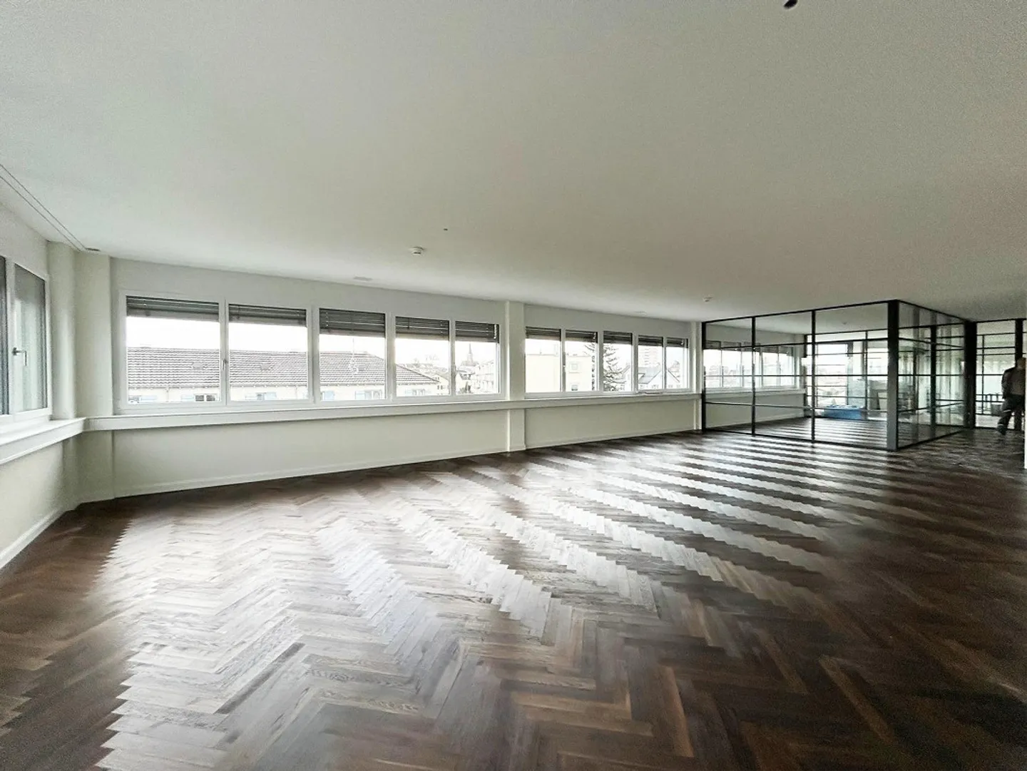 Nuovi uffici e spazi commerciali (200 - 3.400 m2) - Foto 3 di 8