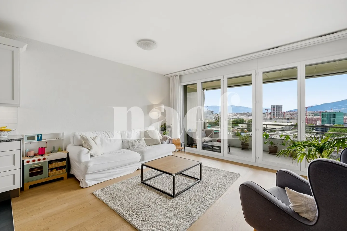 5-Zimmer-Wohnung - Foto 1 von 12