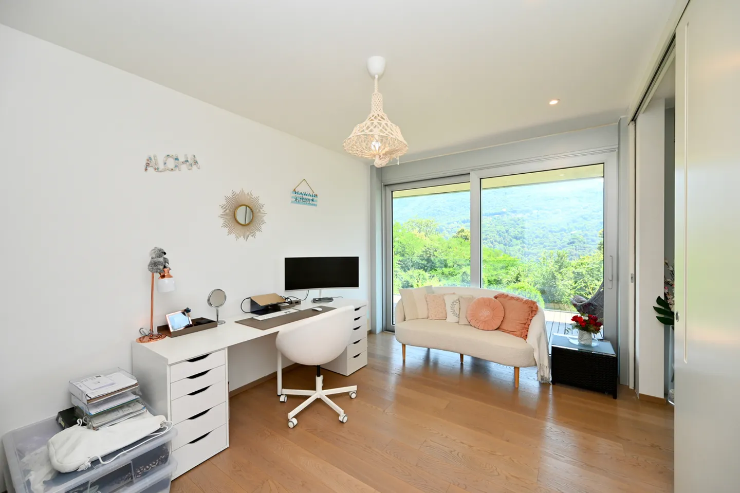 Elegant Apartment in Montagnola - Photo 18 of 26