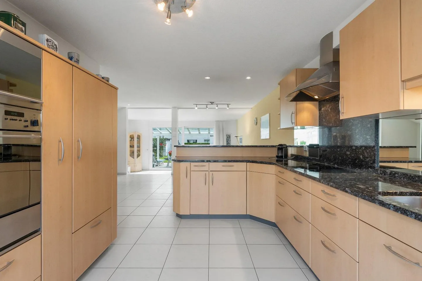 Geräumiges Reihenmittelhaus - Foto 3 von 15