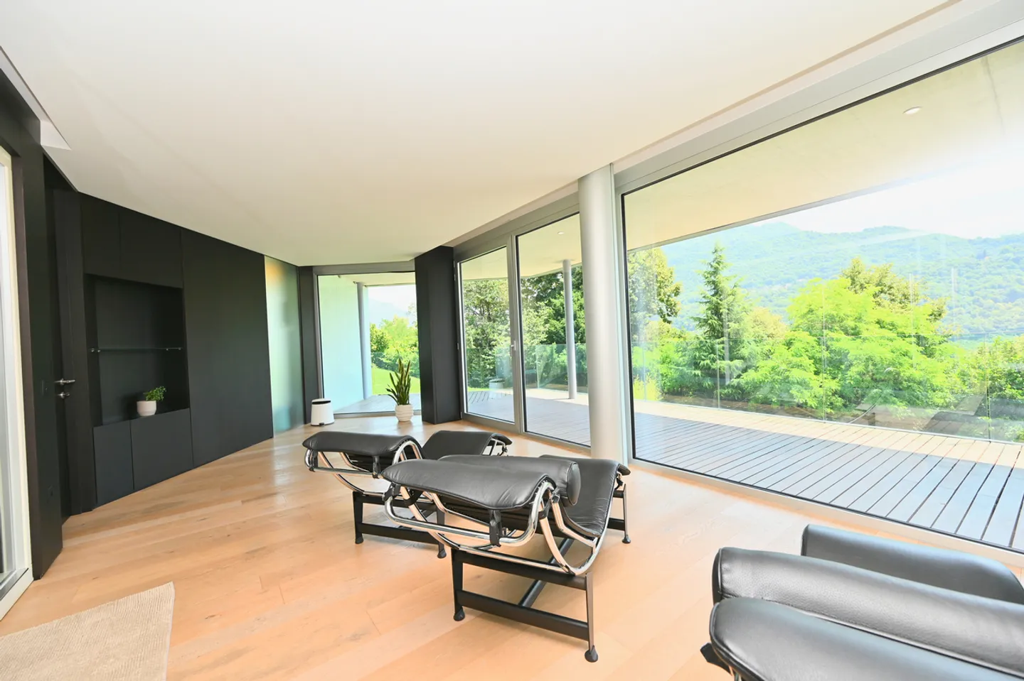 Elegant Apartment in Montagnola - Photo 26 of 26