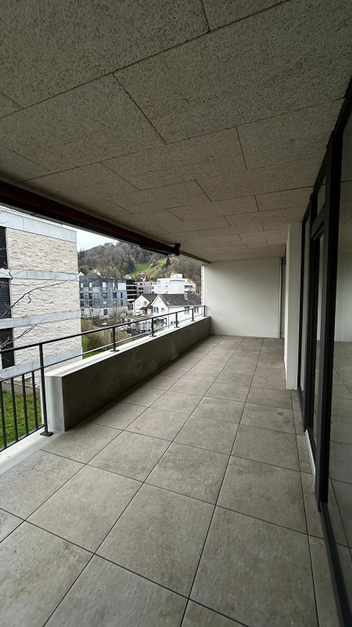 Appartamento moderno di 2,5 stanze in una posizione tranquilla - Foto 6 di 7