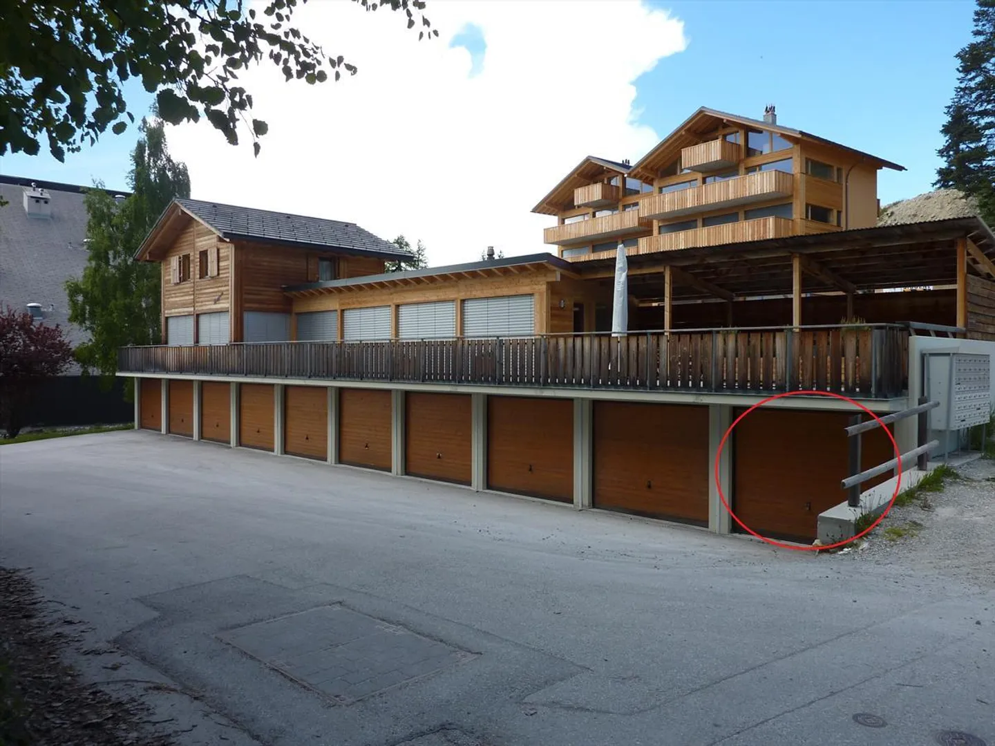 Garage n° 450 (10) Bouzerou - Foto 2 di 4