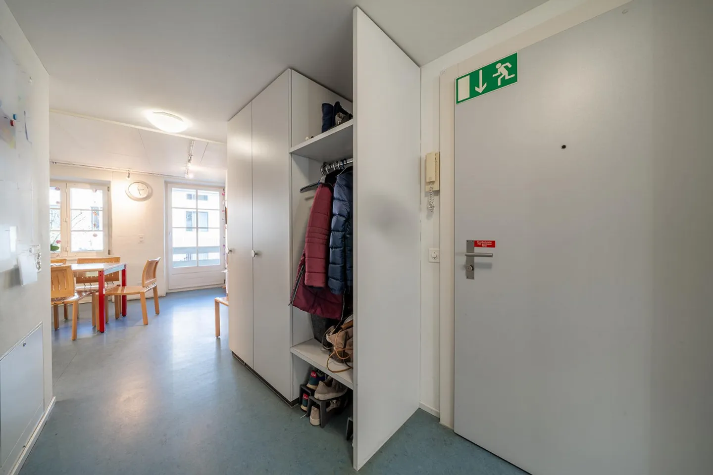 Charming Old Town Apartment Seeks New Tenant - Photo 3 of 9