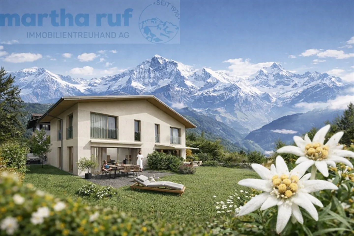 5.5-Room Semi-Detached House with a Panorama of the Jungfrau Massif - Photo 1 of 7
