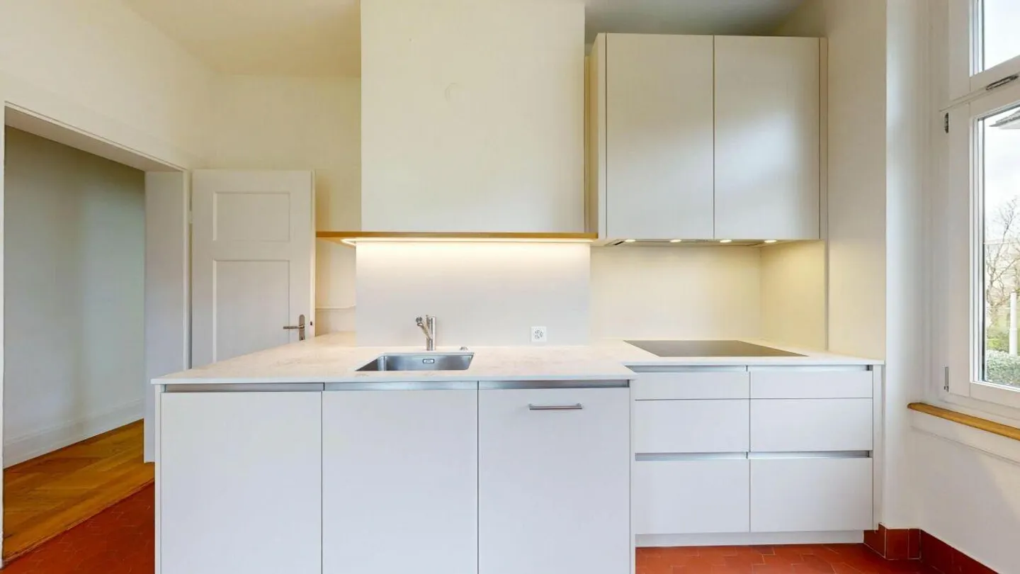 3 Room Apartment, Zurich - Renovated Art Nouveau Apartment in a Central Location! - Photo 4 of 9