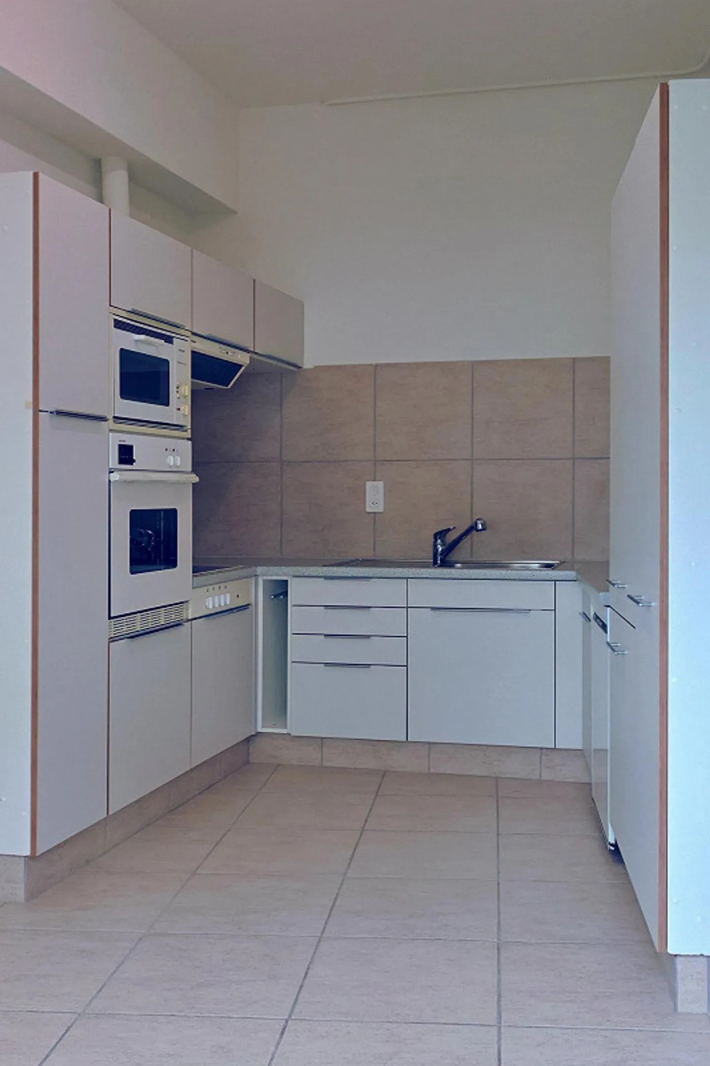 1.5 Room Loft by the Lake - Photo 4 of 18