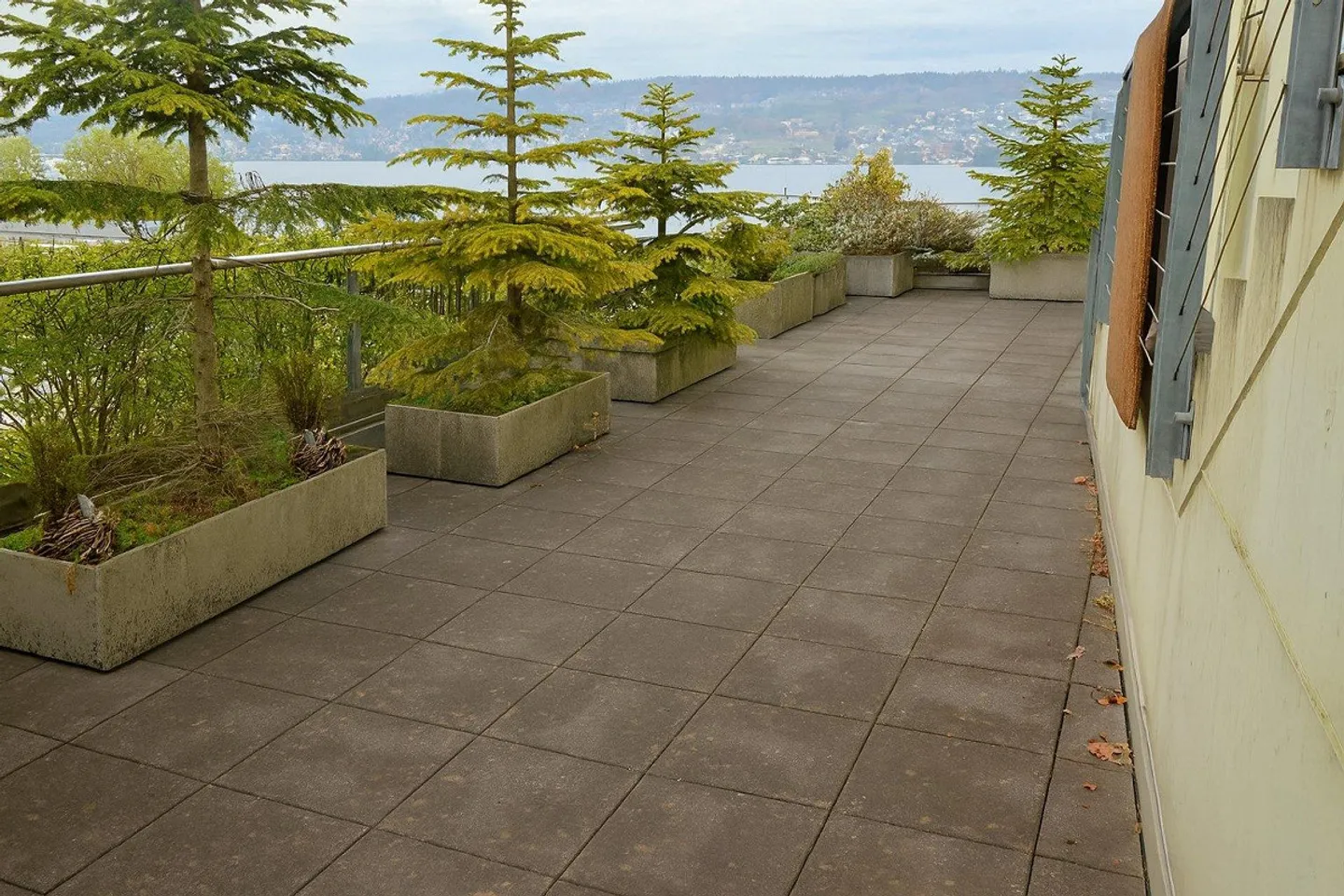 1.5 Room Loft by the Lake - Photo 11 of 18