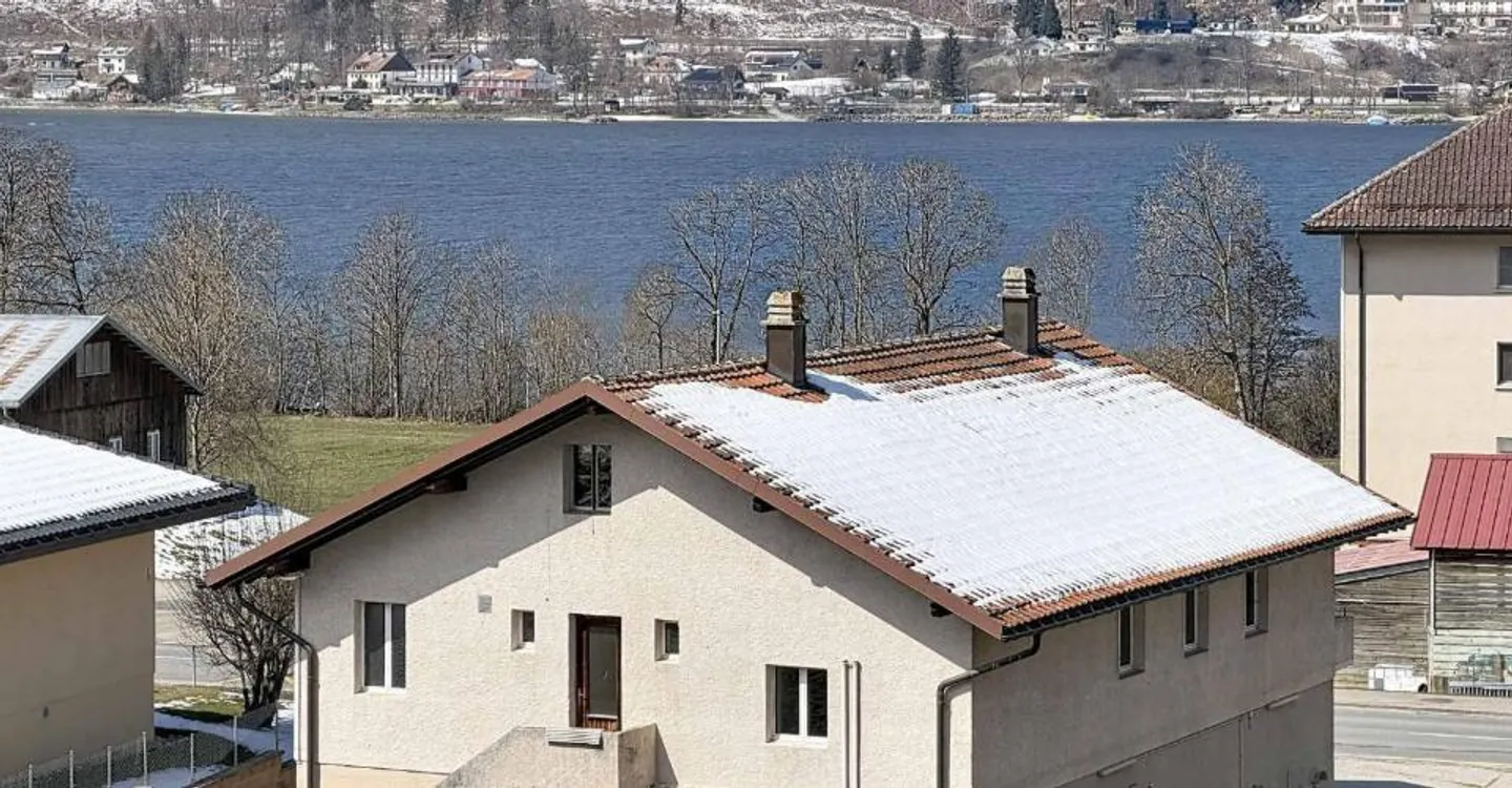 Casa d'Investimento - Foto 1 di 8