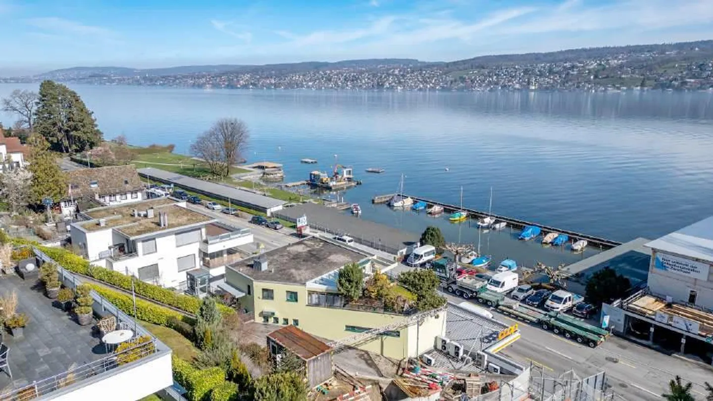 1.5 Room Loft by the Lake - Photo 18 of 18