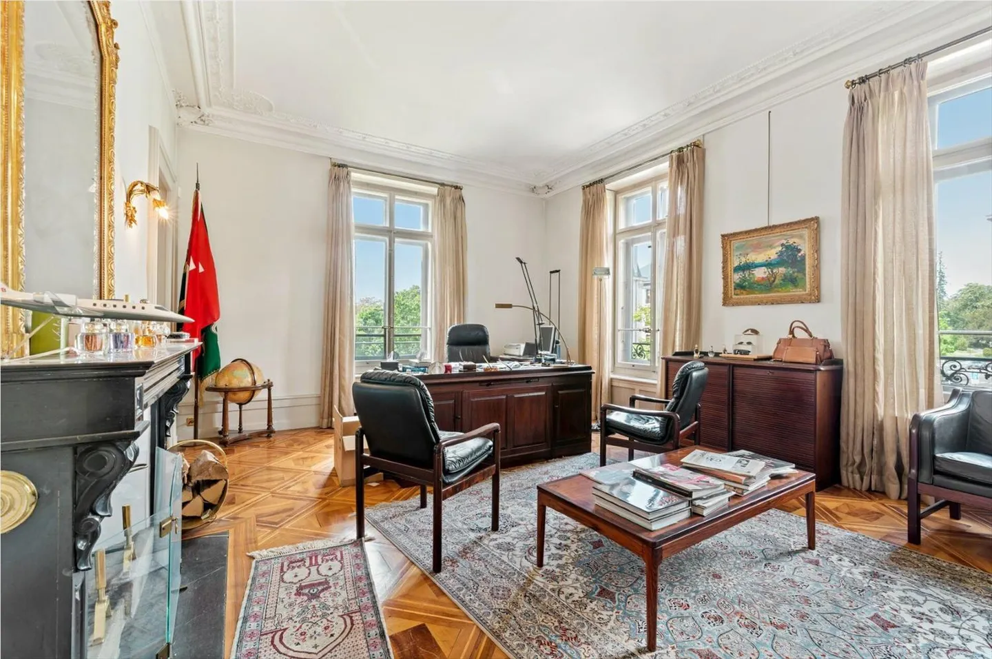 Exceptional private hotel in the heart of the city - Photo 6 of 13