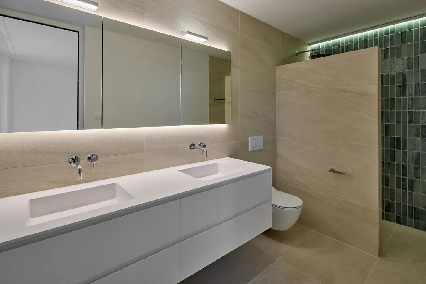 Appartamento elegante di 4,5 stanze con vista sulla città! - Foto 5 di 6