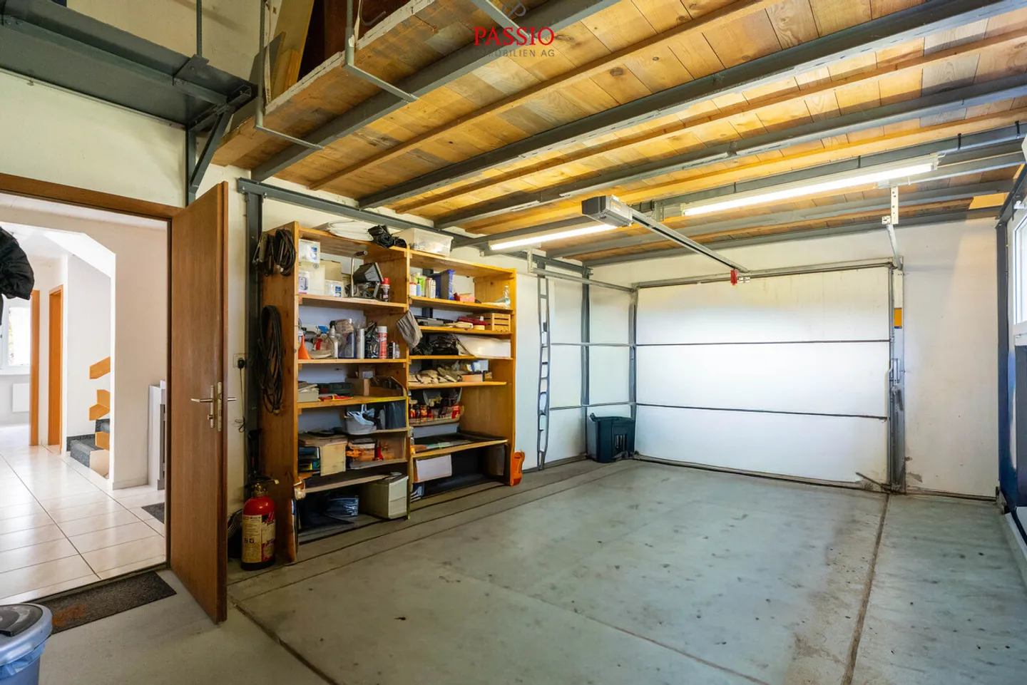 Charming Family Home with Pool - Photo 6 of 37