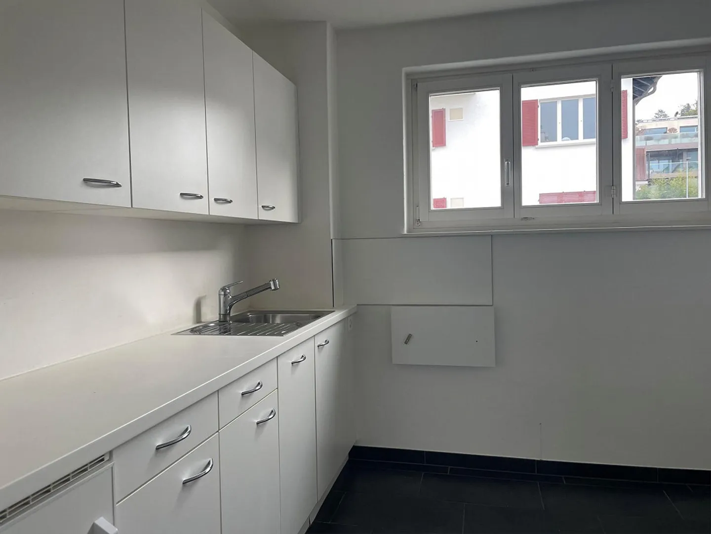 Bright Office Spaces in Zollikon - Photo 2 of 5