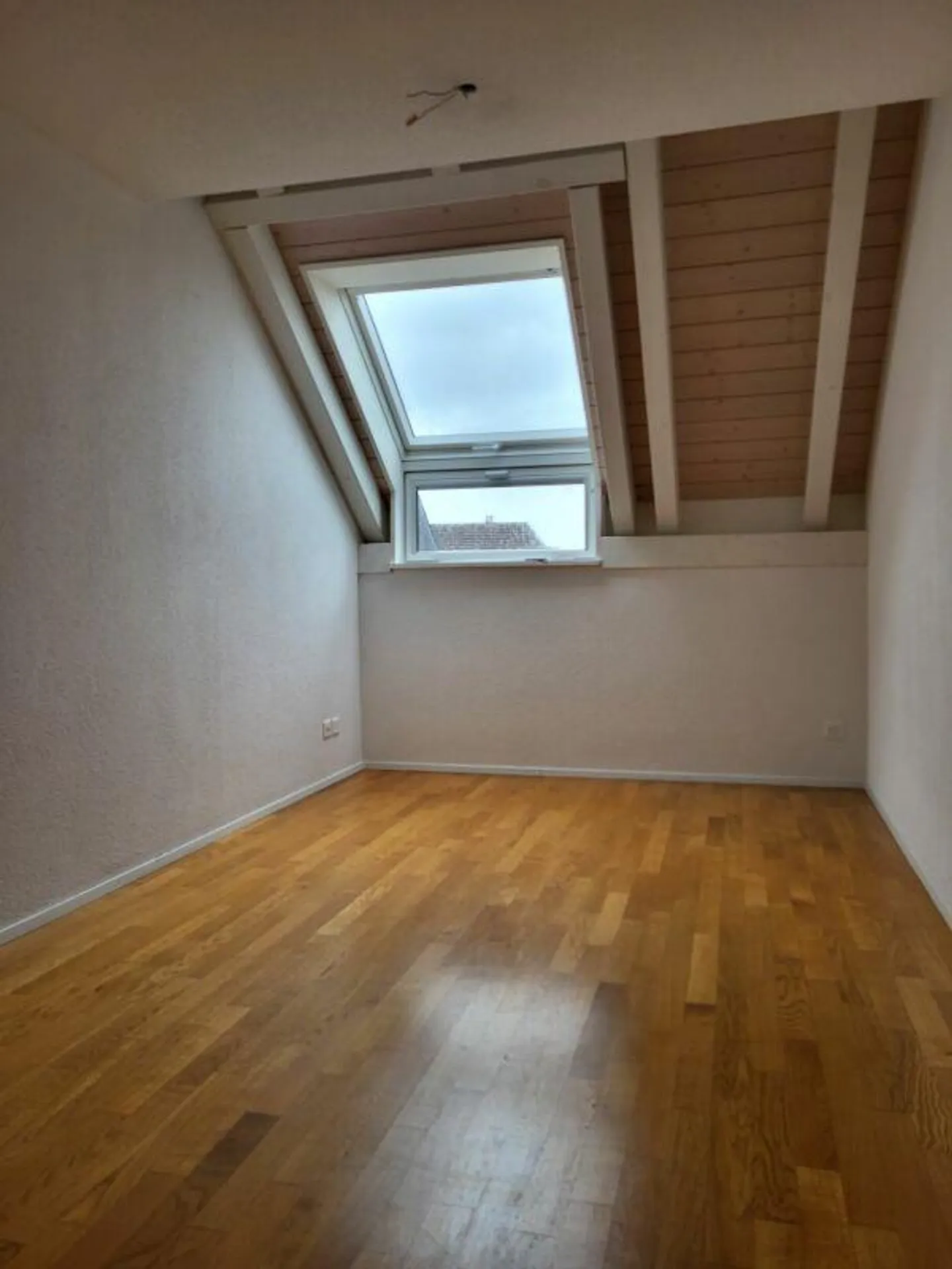 Geräumiges Loft in Kappelen - Foto 8 von 11