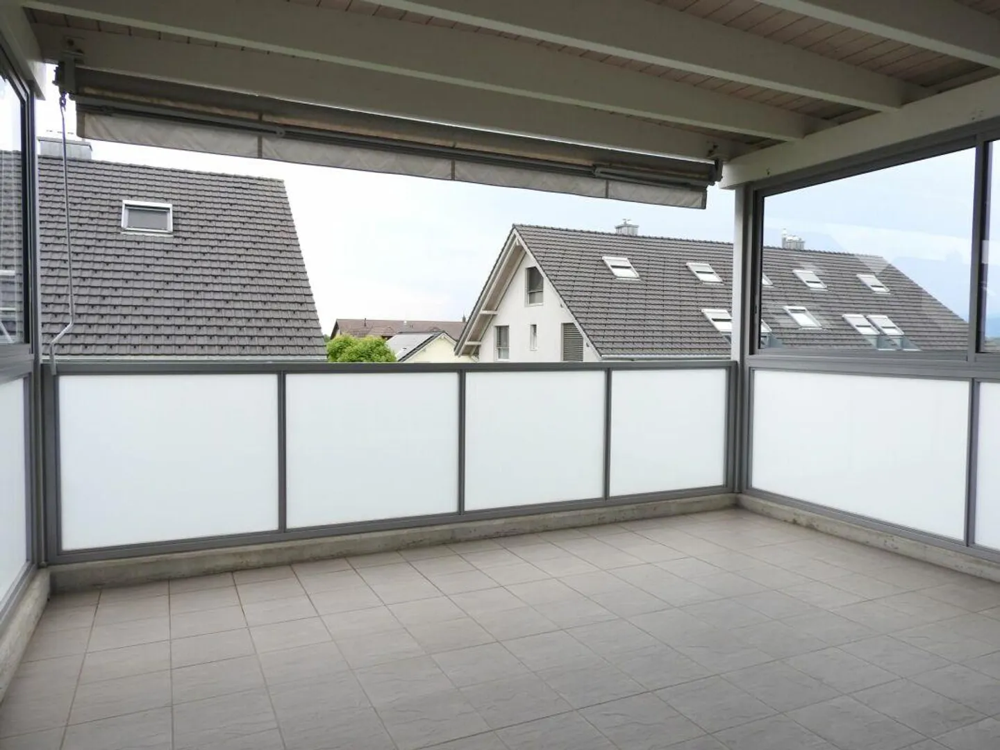 Geräumiges Loft in Kappelen - Foto 9 von 11
