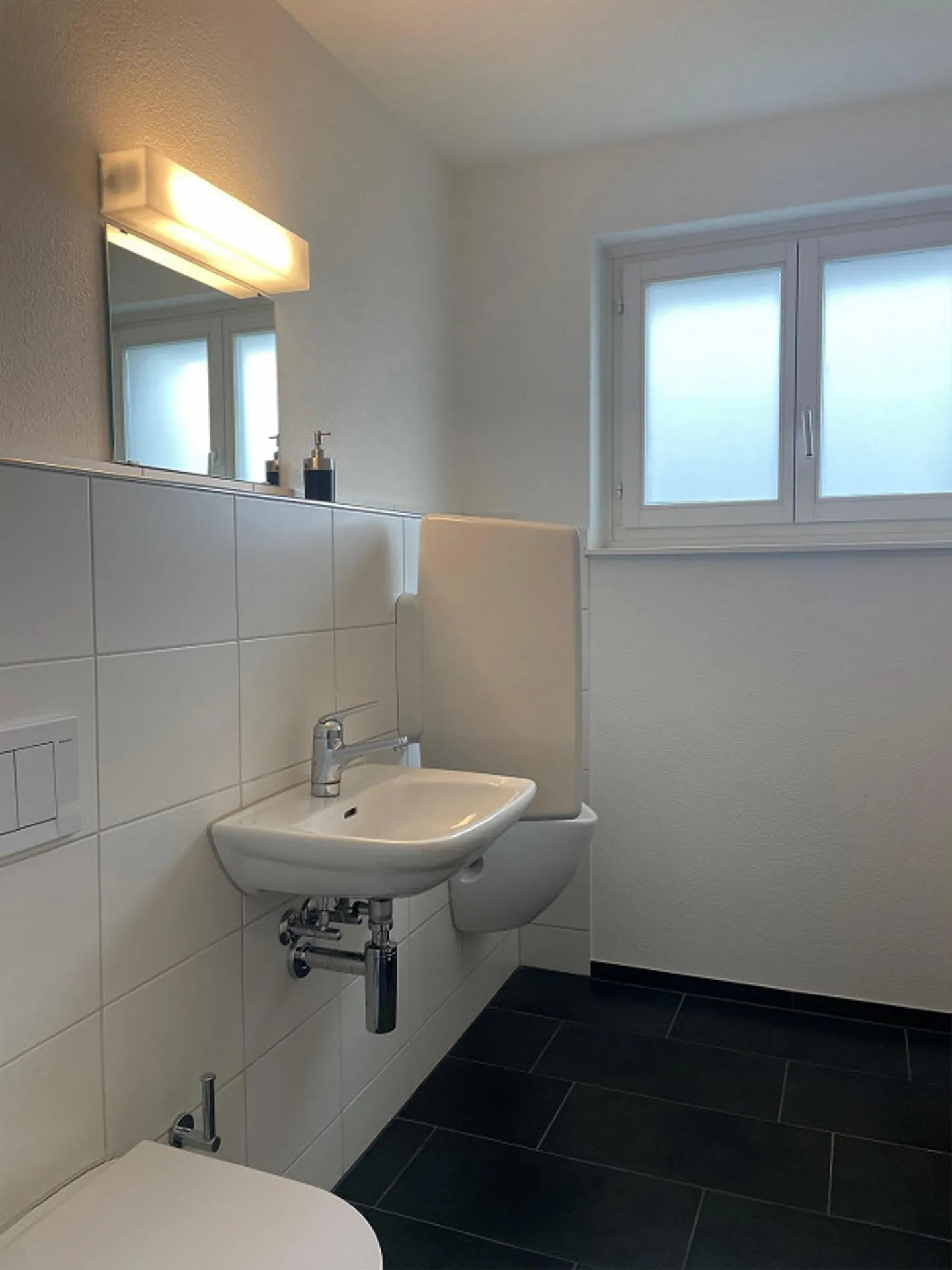 Bright Office Spaces in Zollikon - Photo 4 of 5