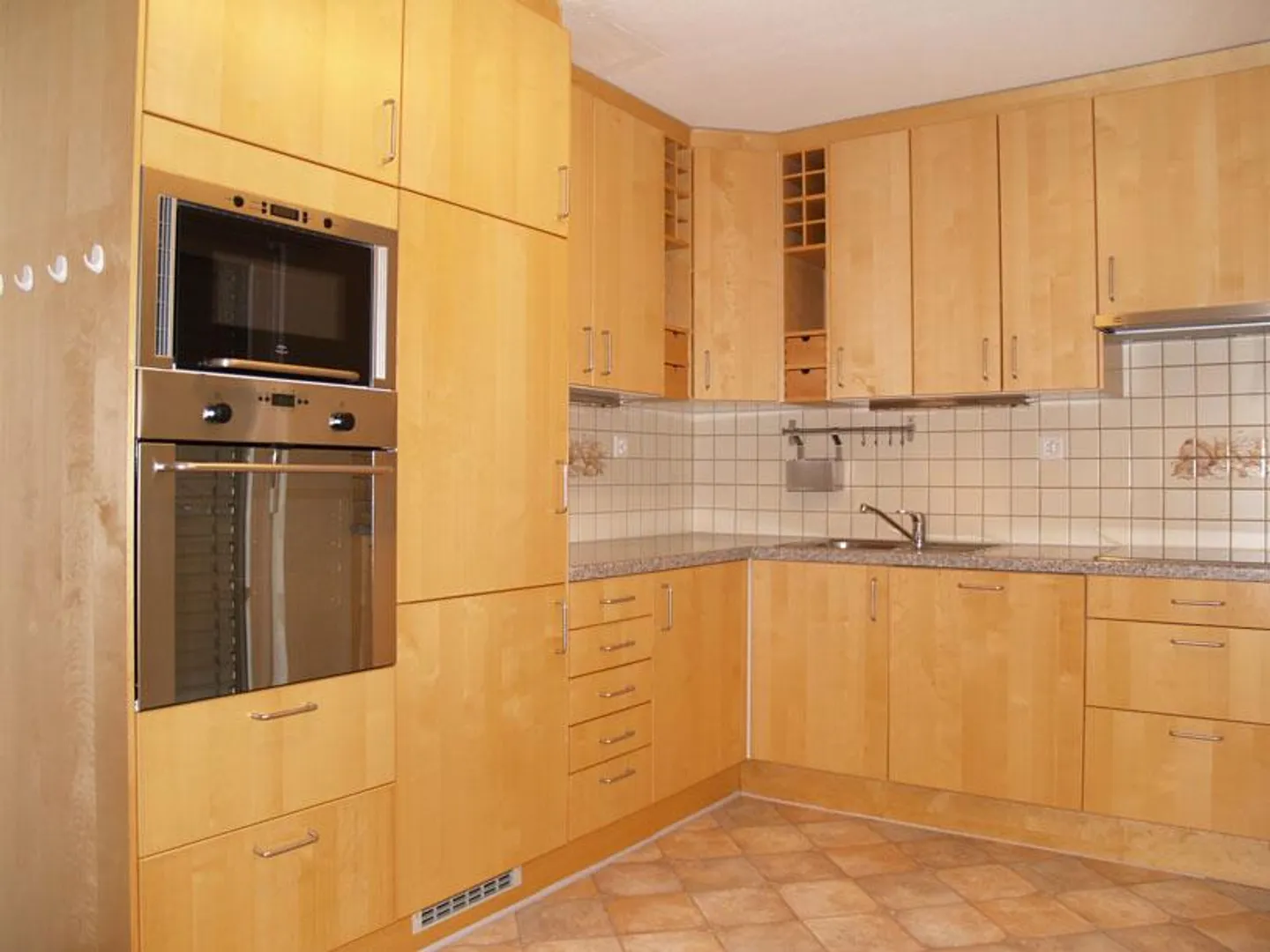 Appartamento 4.5 locali in vendita a Pfungen - Foto 2 di 10