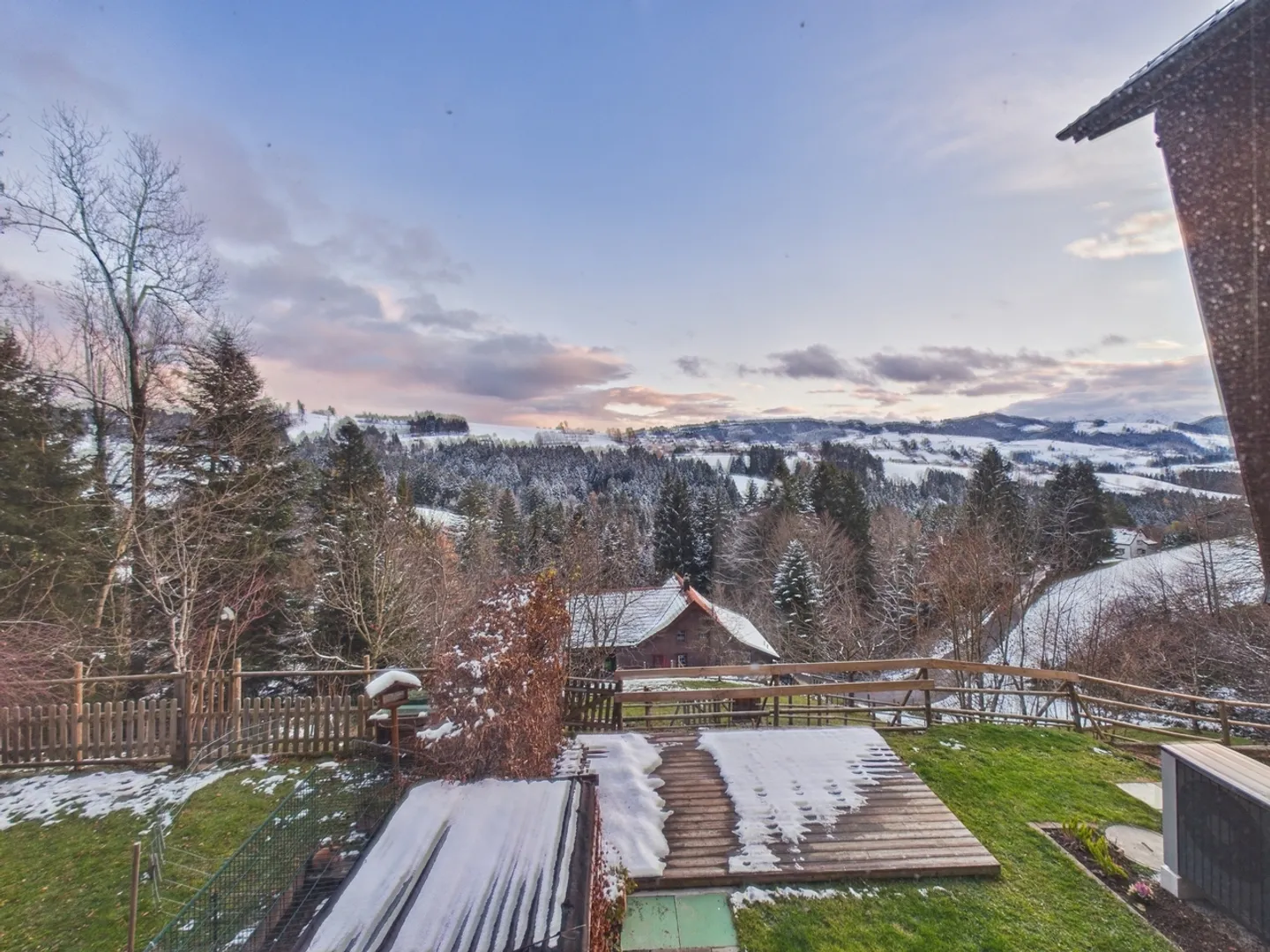 Charming 4.5-Room Apartment in Rehetobel, Canton AR - Photo 11 of 12