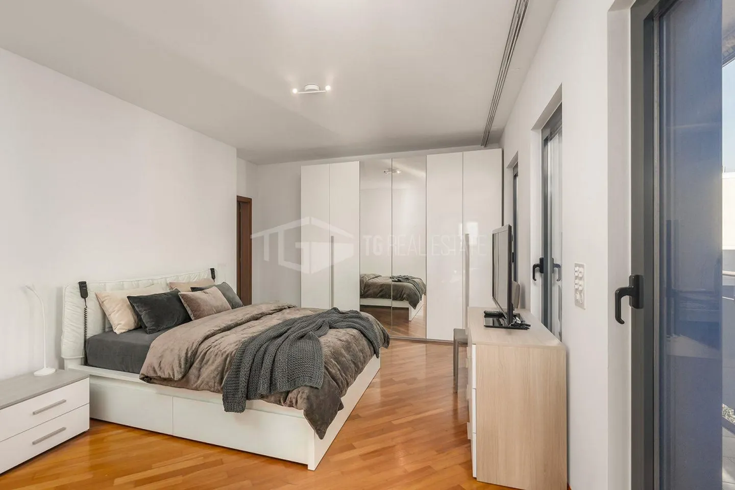 FURNISHED PENTHOUSE NEAR PARCO CIANI - Photo 8 of 17