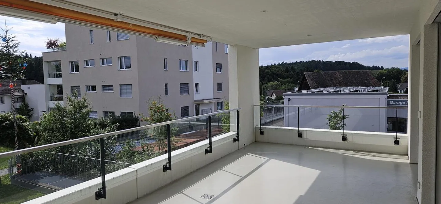 Apartment for rent - Photo 3 of 13