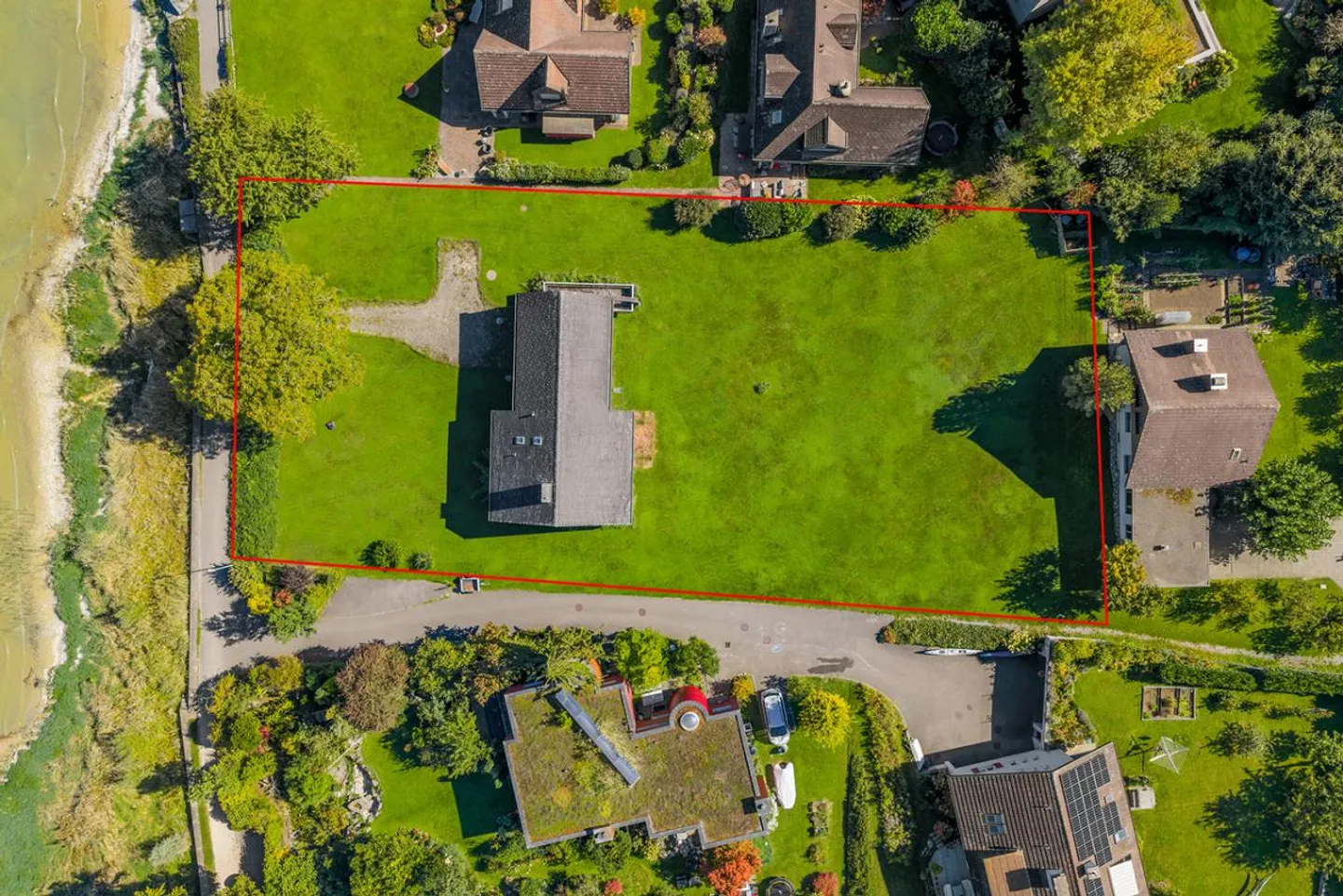 Rareté rare au bord du lac de Constance : Terrain à bâtir dans un emplacement privilégié - Photo 3 sur 4