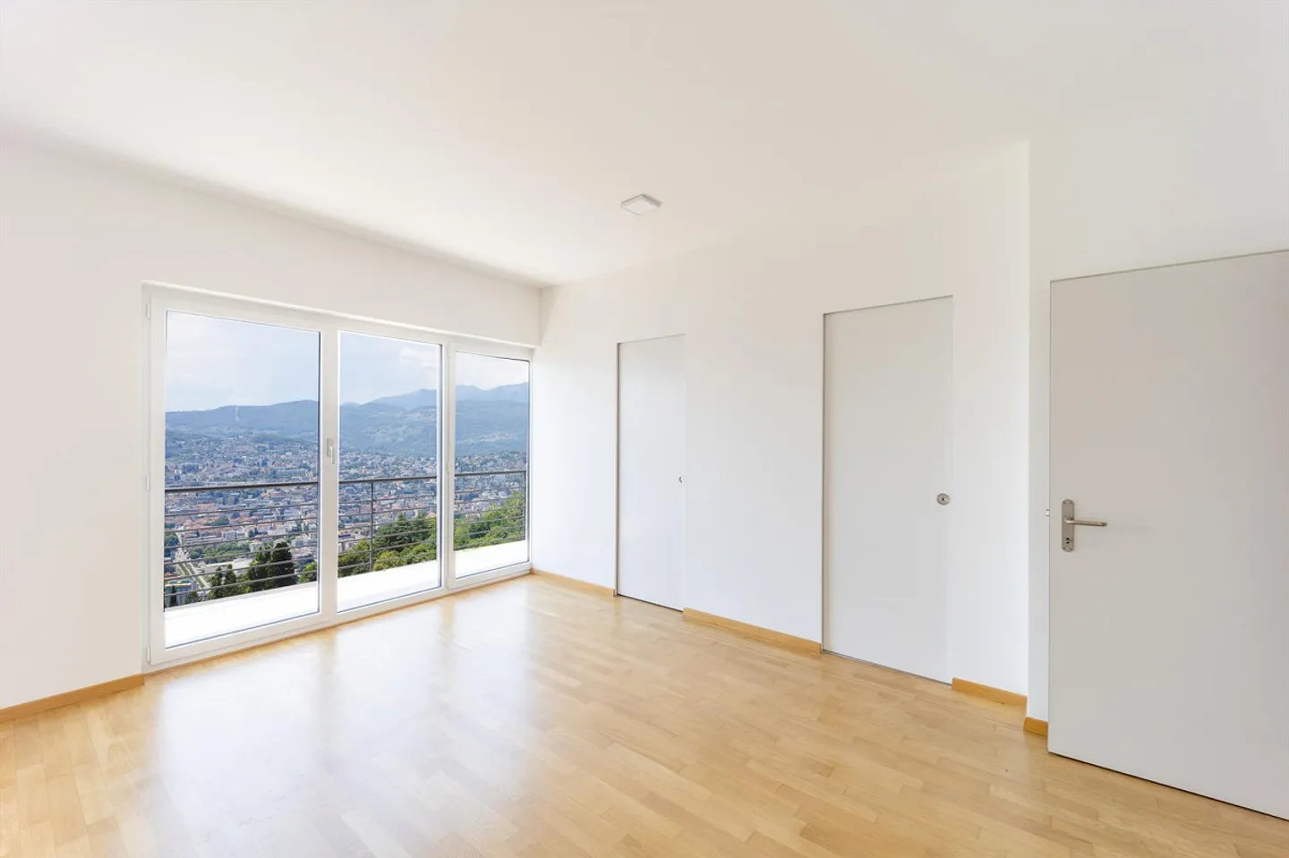 Renoviertes prestigeträchtiges Anwesen mit privatem Garten ? Aldesago, - Foto 13 von 17