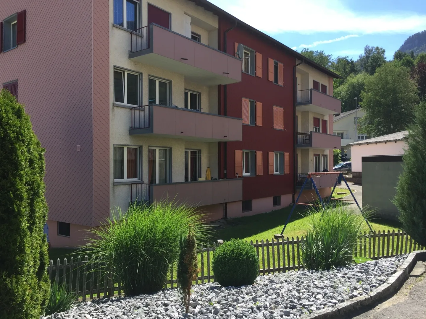 Appartement rénové de 3.5 pièces à Moutier - Photo 1 sur 6
