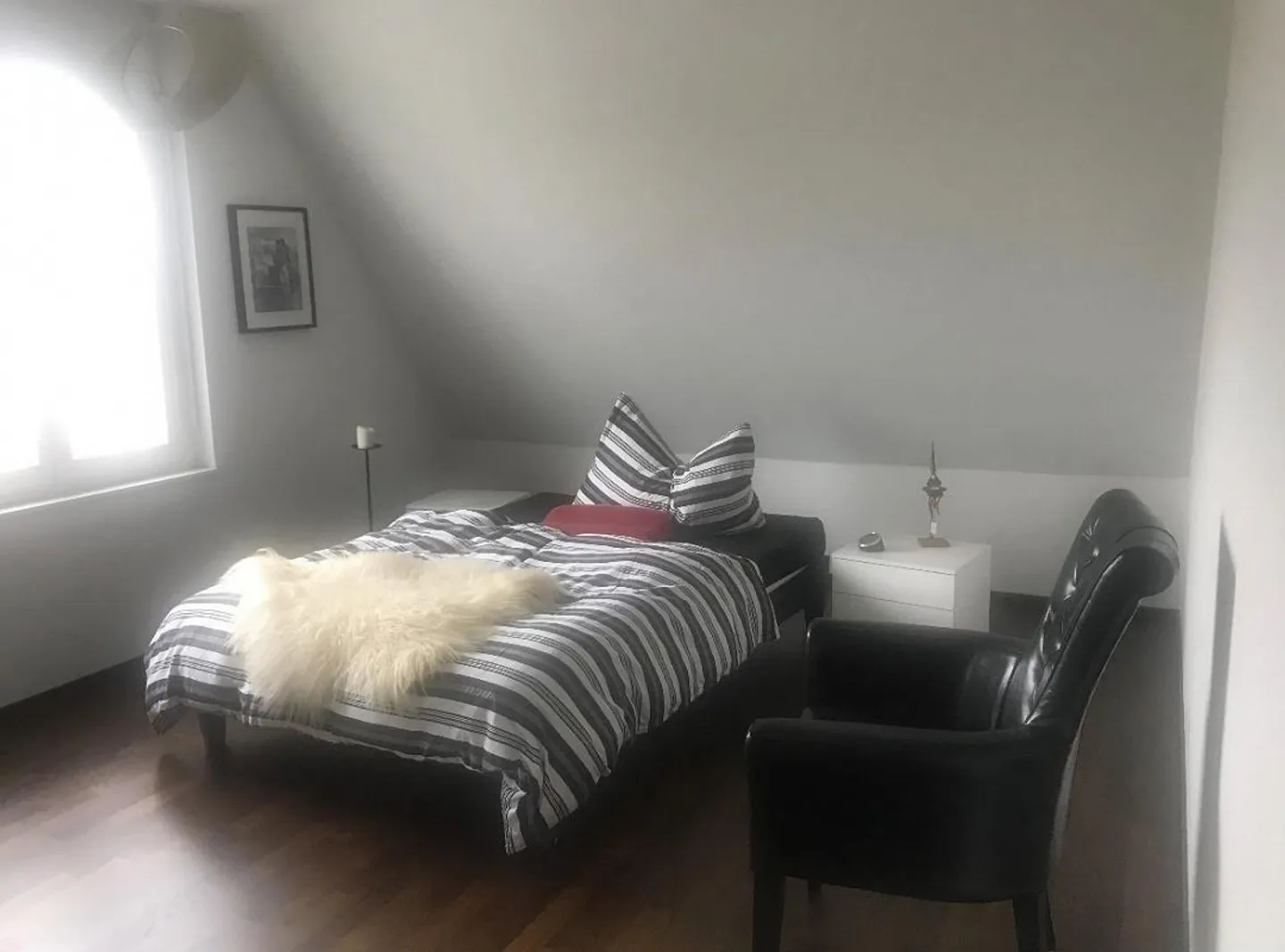 High-quality 4.5-room penthouse apartment in Glattbrugg - Photo 3 of 13