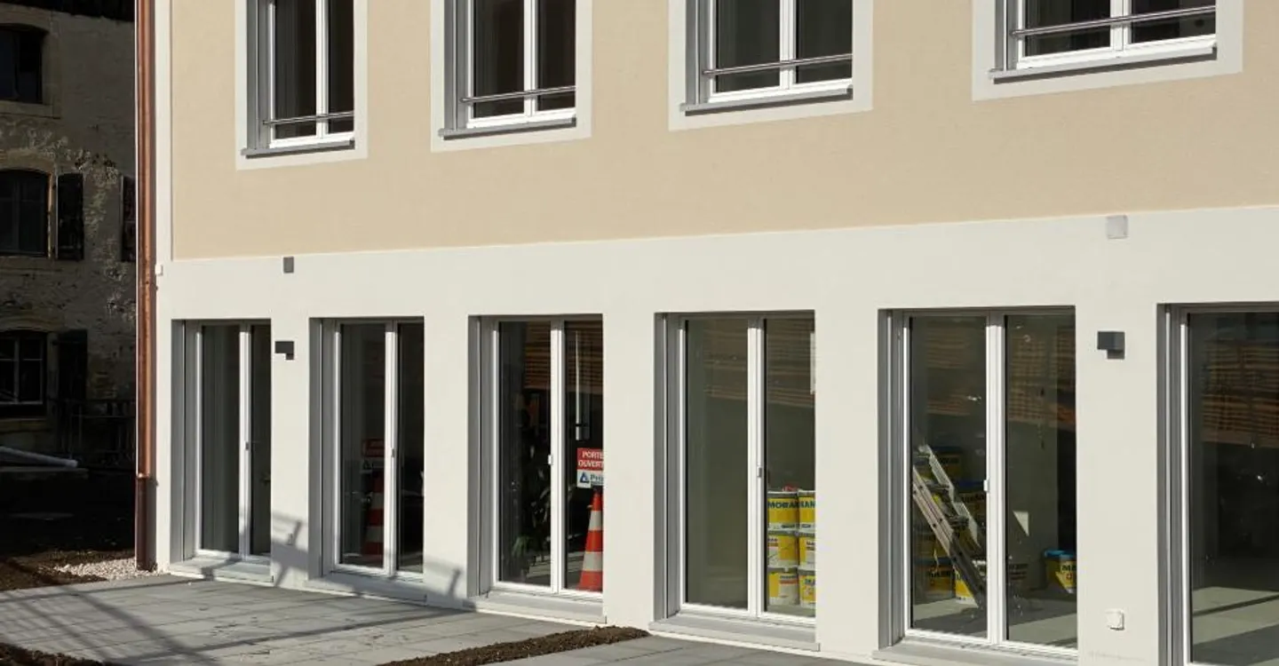 Doppelhaushälfte 5.5 Zimmer - Foto 2 von 11