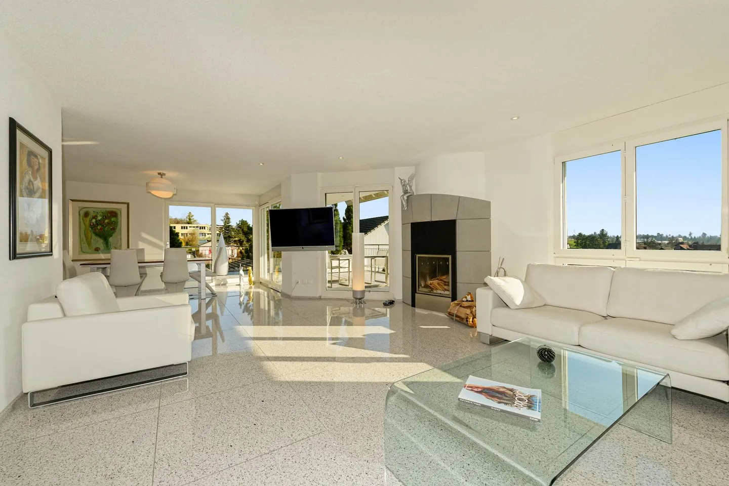 Ihr neues Zuhause: 6.5-Zimmer-Einfamilienhaus mit herrlicher Weitsicht bis in die Berge - Foto 3 di 18