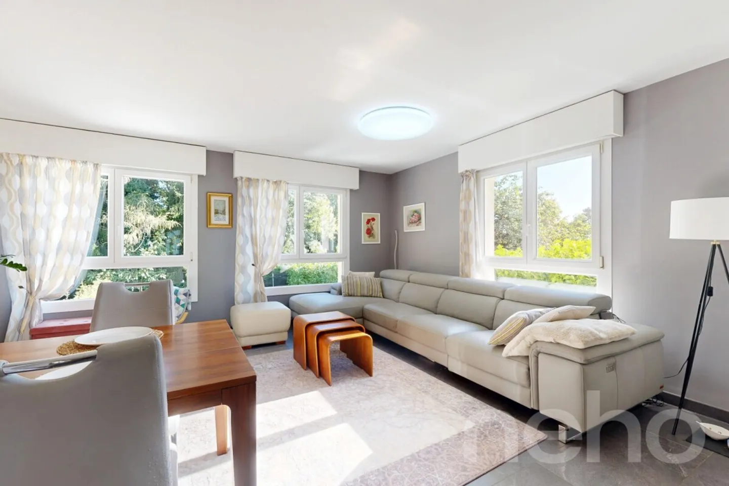 Bella casa a schiera con vista sulla foresta a Genolier - Foto 4 di 12