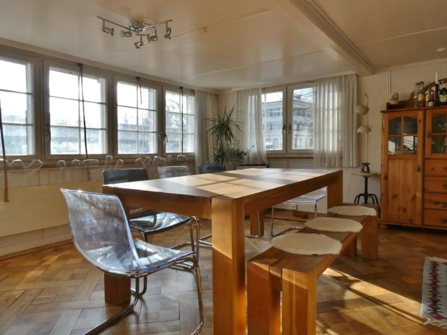 Appartamento affascinante con 3 stanze e 2 stanze aggiuntive in posizione centrale - Foto 3 di 19