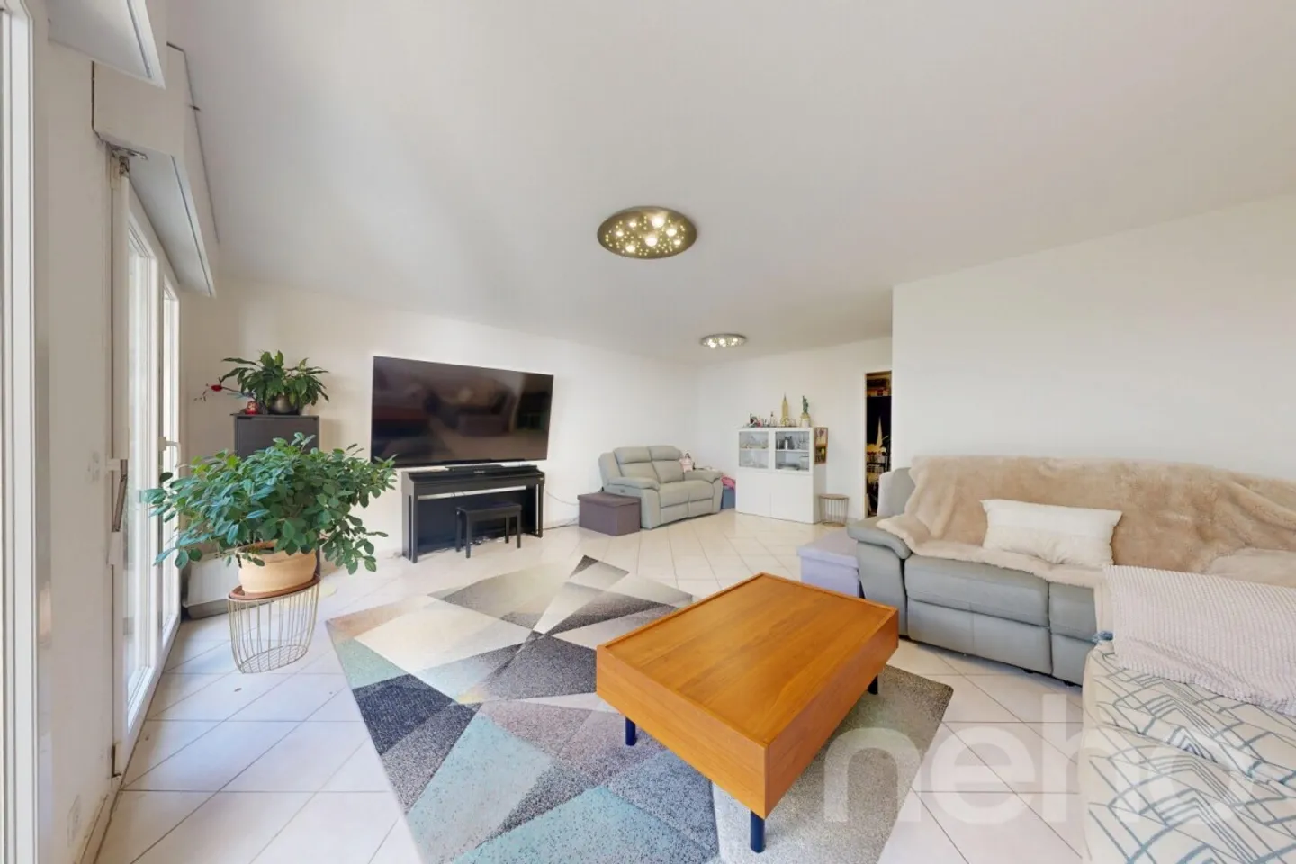 Bella casa a schiera con vista sulla foresta a Genolier - Foto 10 di 12