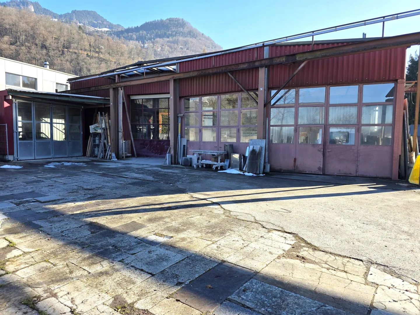 Wohn- & Gewerbeliegenschaft mit unbegrenztem Entwicklungspotential an Top-Standort - Photo 6 of 31