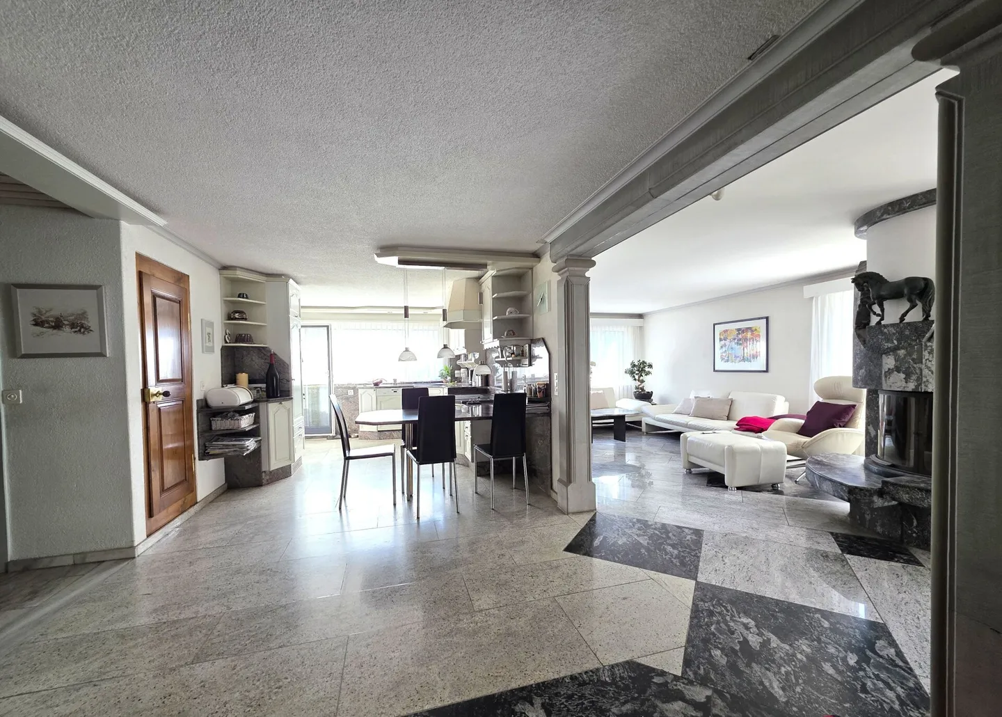 Wohn- & Gewerbeliegenschaft mit unbegrenztem Entwicklungspotential an Top-Standort - Photo 20 of 31