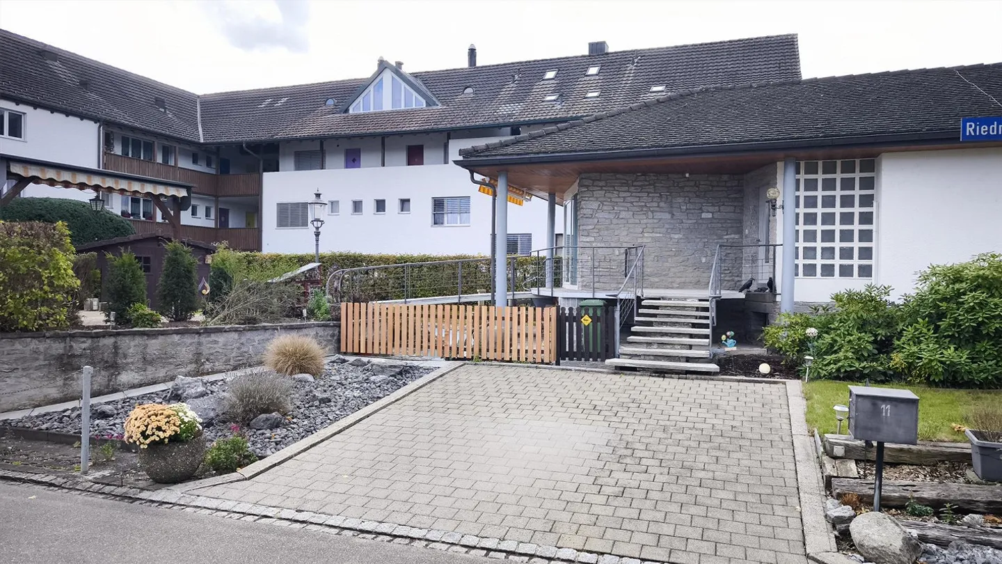 Charming Single-Family Home with Garden and Pond in Rickenbach Sulz - Photo 13 of 15