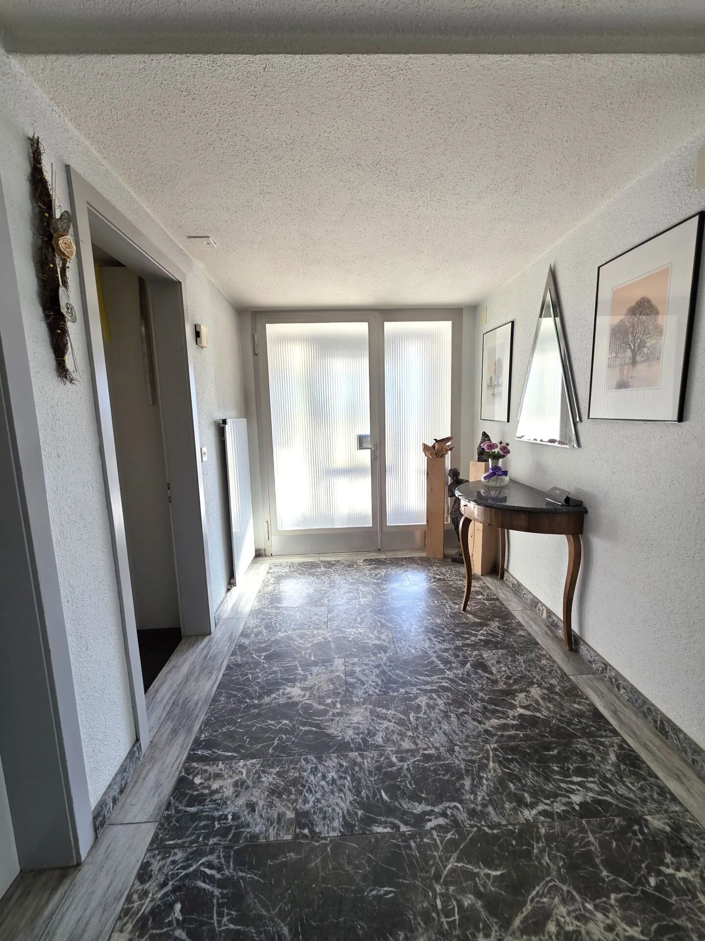 Wohn- & Gewerbeliegenschaft mit unbegrenztem Entwicklungspotential an Top-Standort - Photo 18 of 31