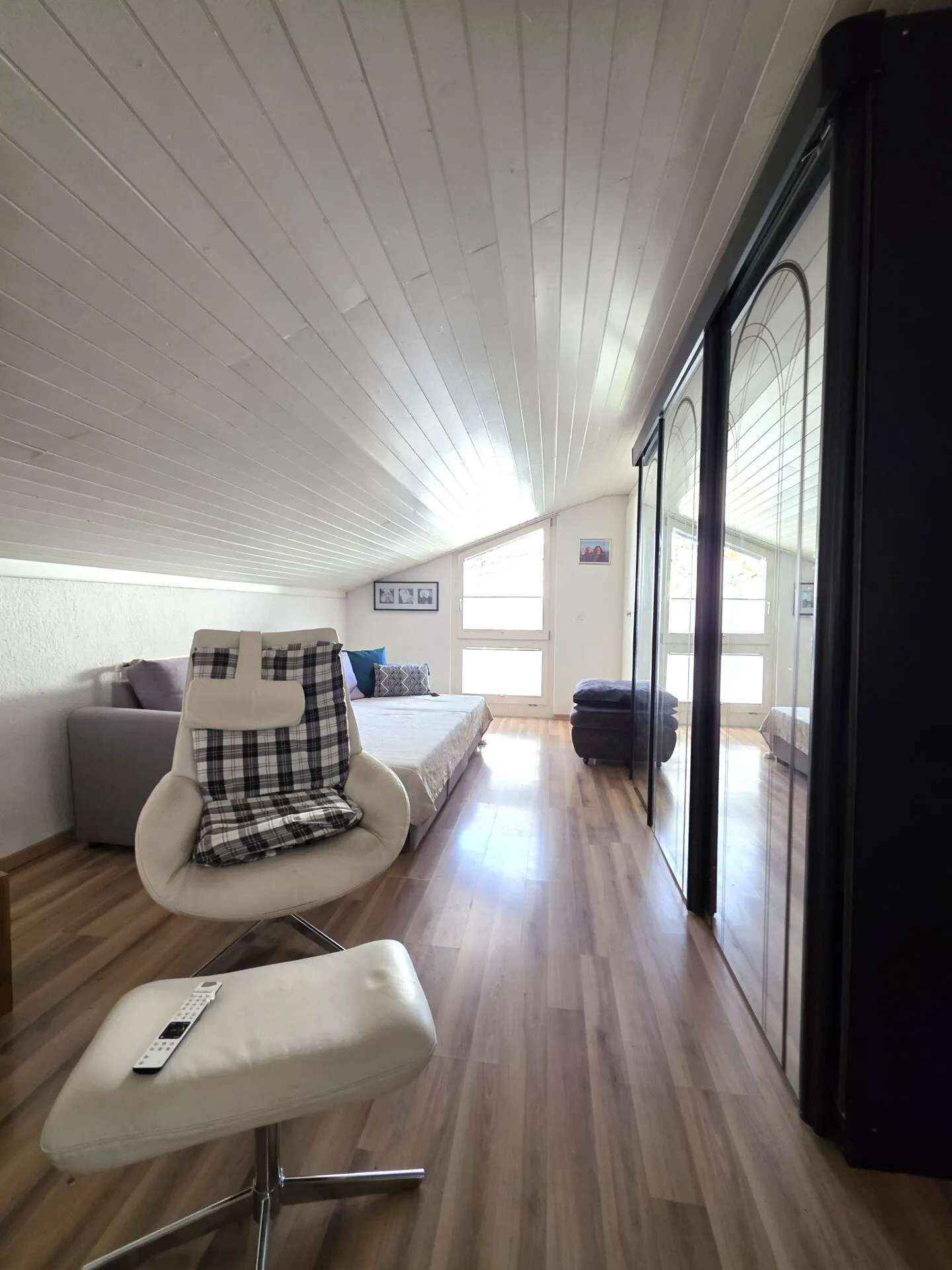 Wohn- & Gewerbeliegenschaft mit unbegrenztem Entwicklungspotential an Top-Standort - Photo 26 of 31