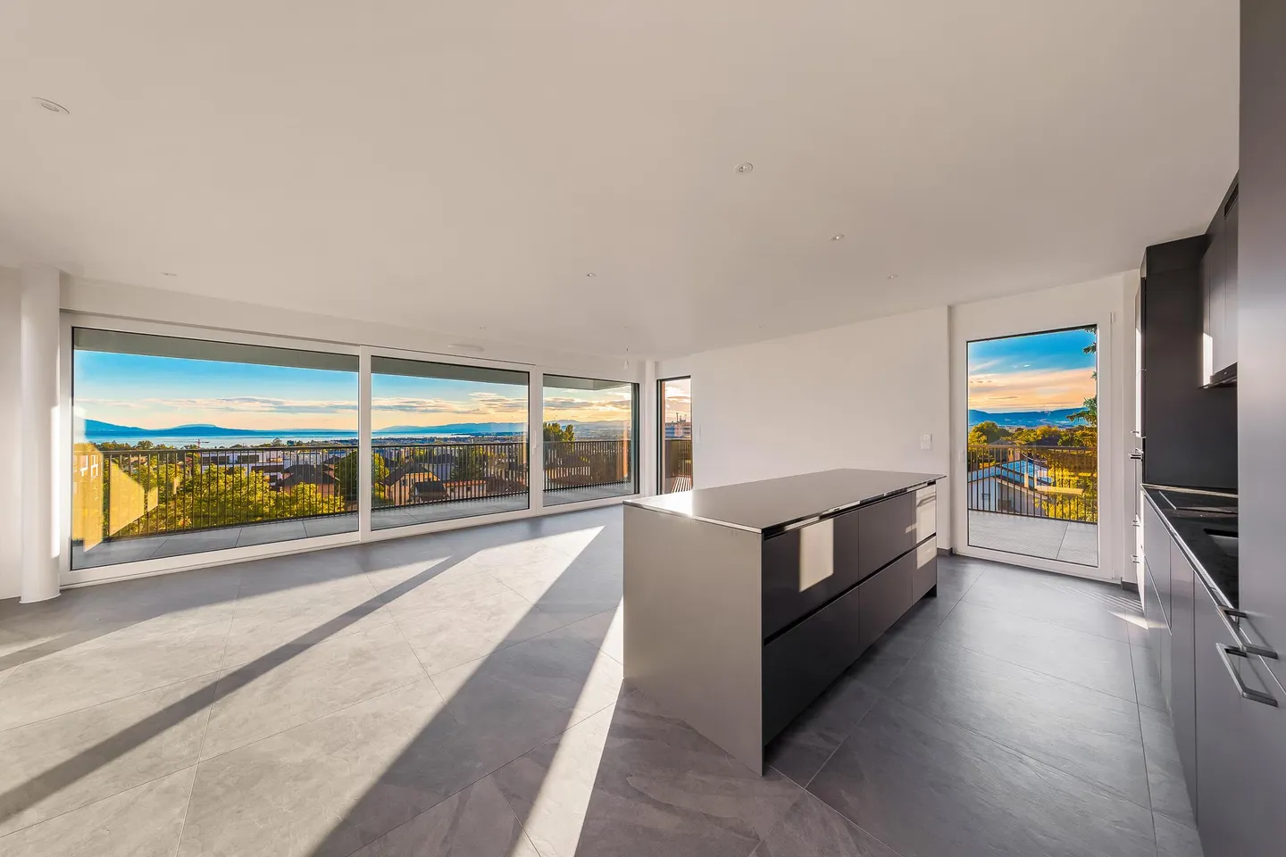 Luxuswohnung mit Seeblick - Foto 5 von 14