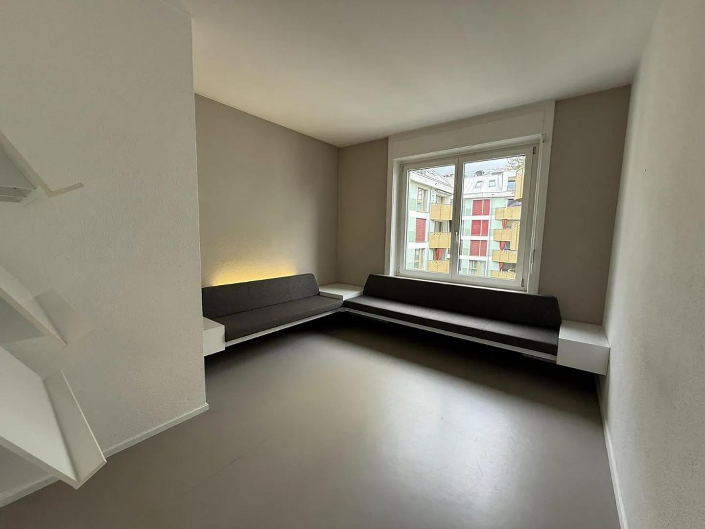 Büro / Gewerbefläche an der Forchstrasse (befristet) - Foto 5 von 11
