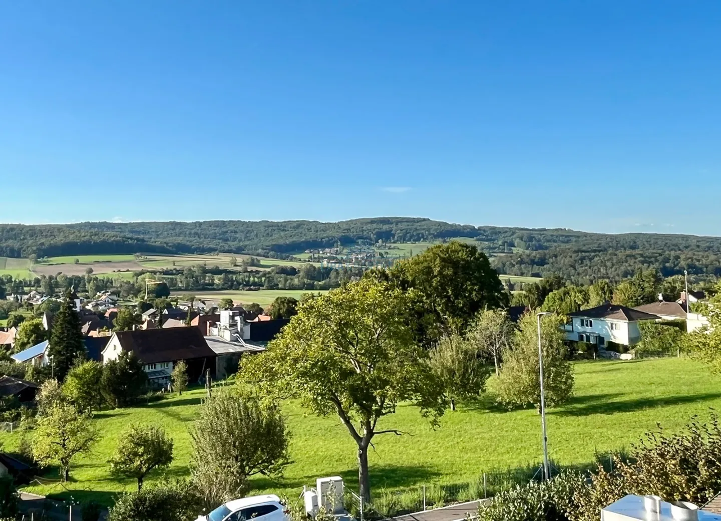 Light, Peace, Privacy - Living with Garden in 'The View' - Photo 6 of 7