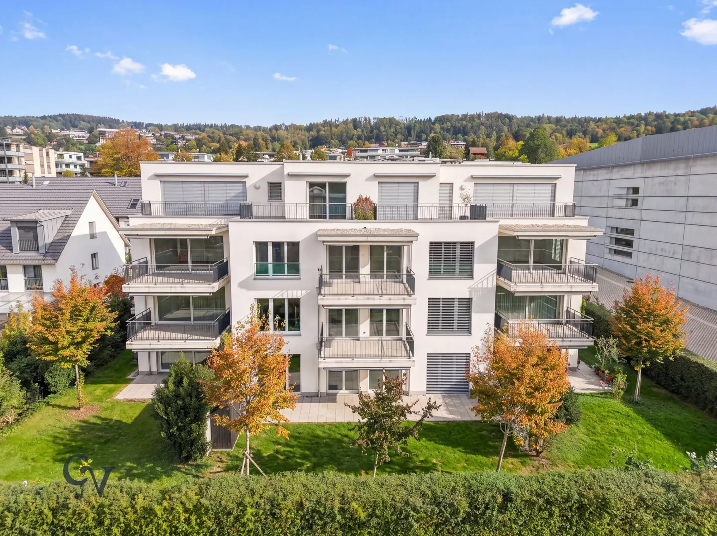 Family-friendly living with spacious garden in Uetikon am See - Photo 11 of 20