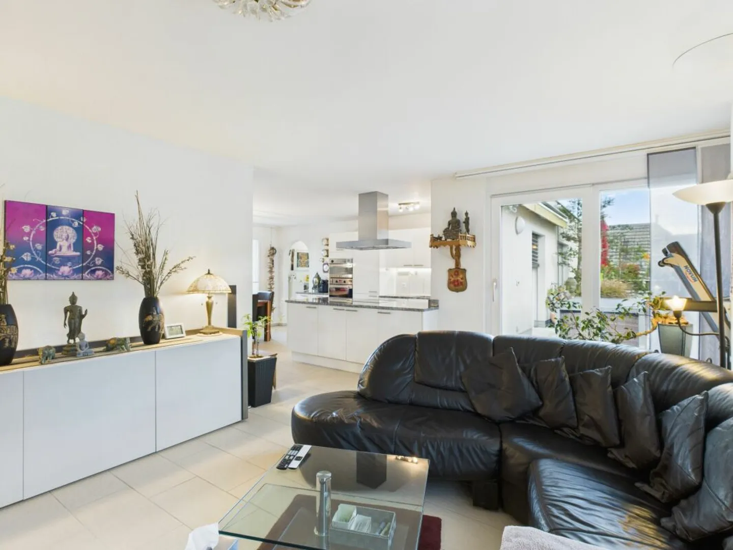 Spacious Attic Apartment with Terraces - Photo 5 of 8