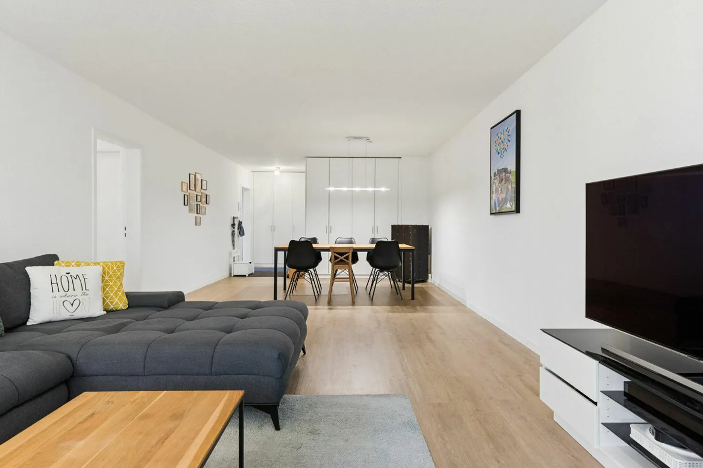 Family Apartment in Green Obergütsch - Photo 5 of 11