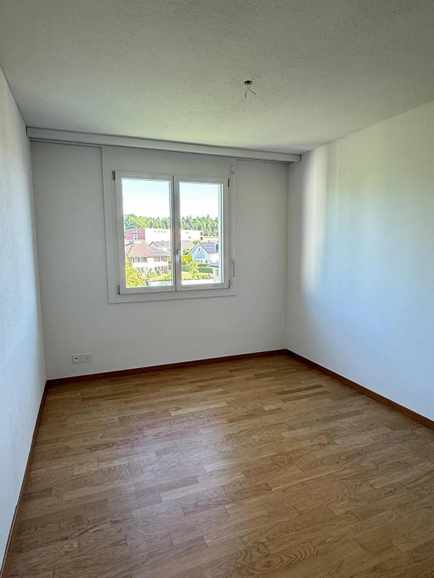 Spacious 4.5 Room Apartment - Photo 6 of 7