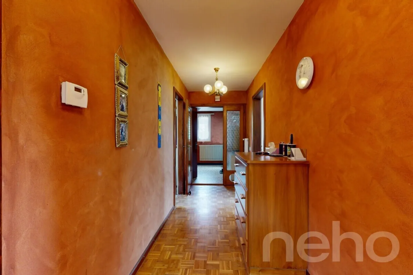 Casa unifamiliare con grande potenziale a Geneveys-sur-Coffrane - Foto 9 di 13