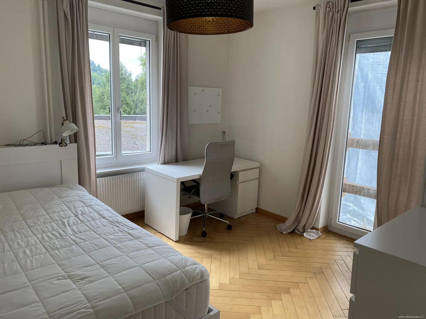 Spacious Apartment with Balcony - Photo 2 of 7